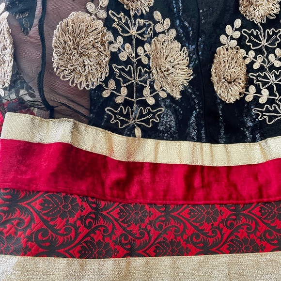 Black & Red Anarkali set - Picture 5 of 14